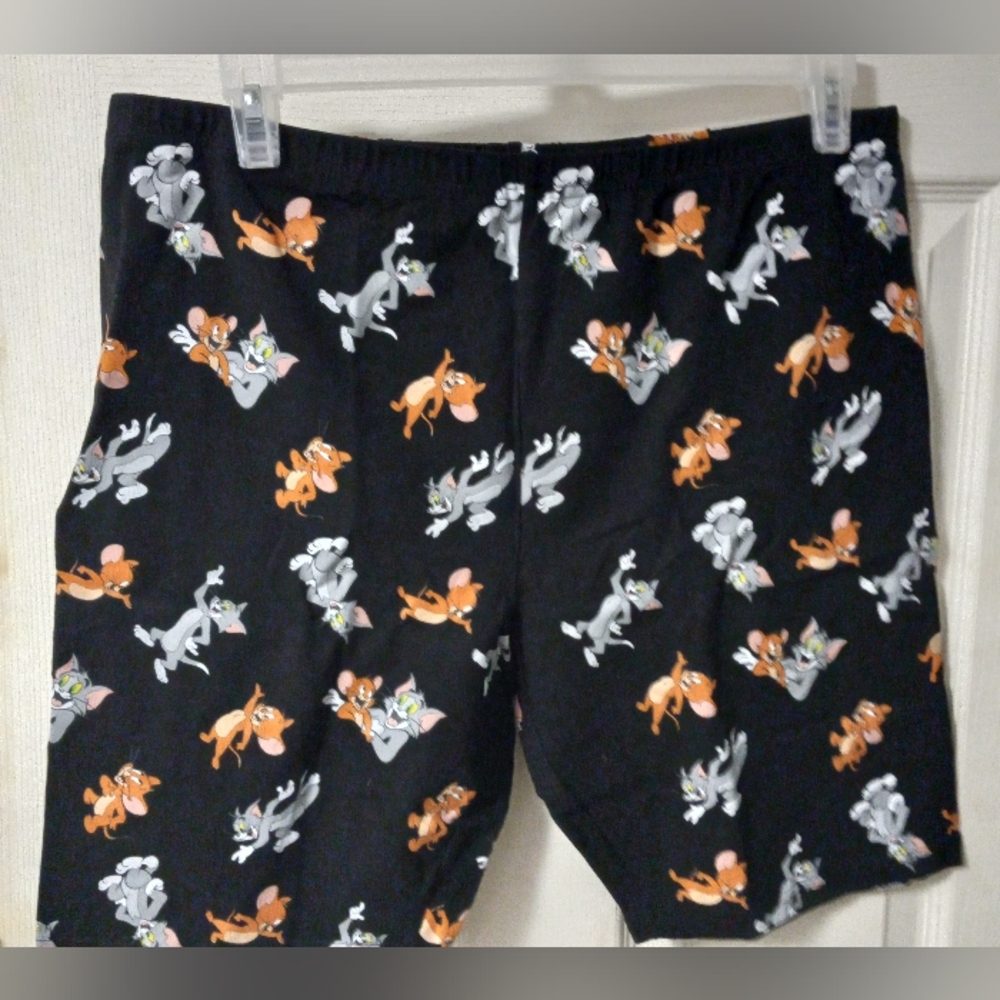 Tom & Jerry Graphic Cartoon Black Shorts (1X)